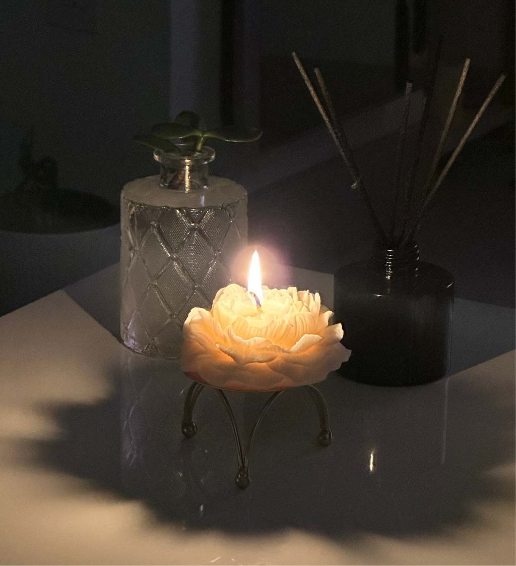 PEONY LOVE